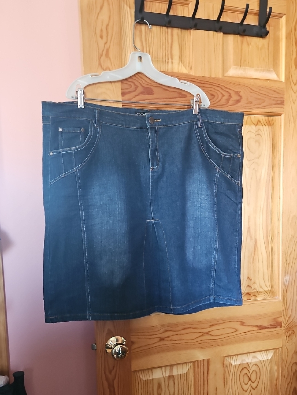 Women's Dark Blue Denim Mini Skirt - Classic Casual Style
